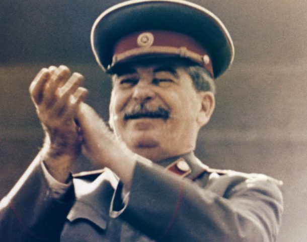 Lelucon selalu menyelamatkan kita: Humor di masa Stalin