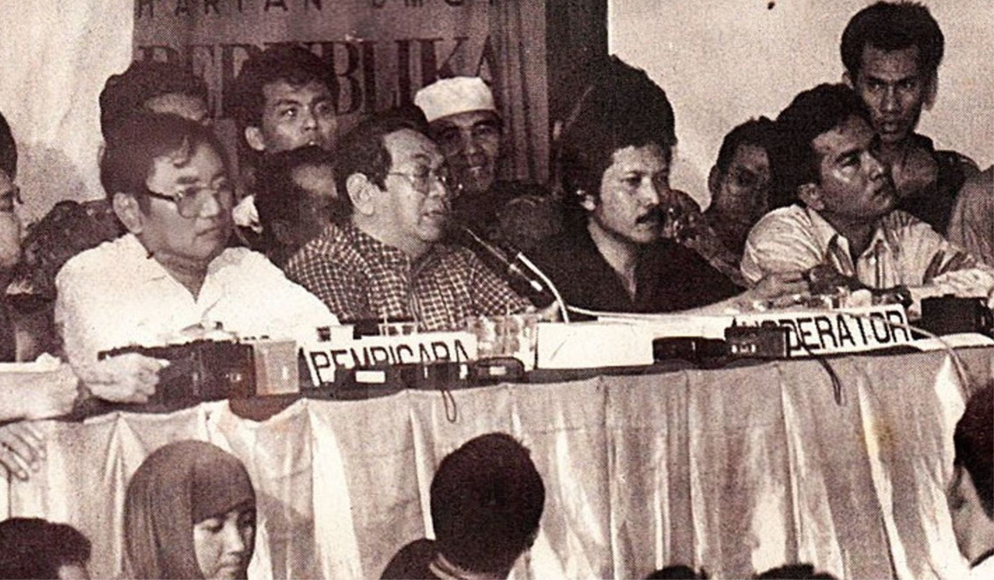 Wacana Sekularisme “Islam, Yes. Partai Islam, No!”